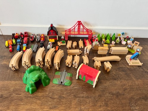 Brio wooden train set bundle - set,
