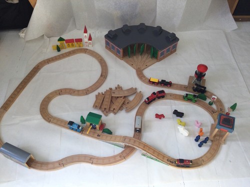 Vintage brio train track - train, large