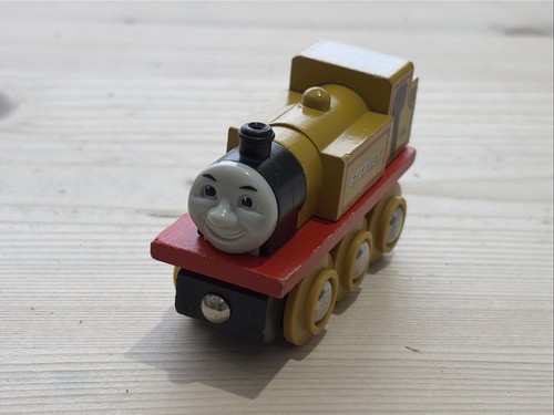 Brio thomas wooden railway - thomas,