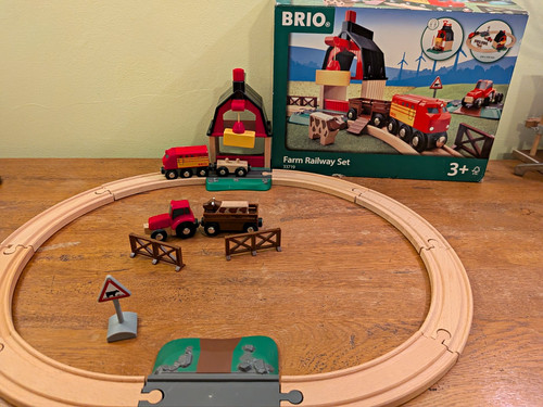 Brio farm railway set 33719 - brio,