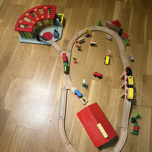 Large wooden railway train - large,