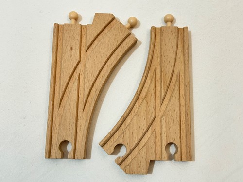 Brio wooden curved switch - wooden,