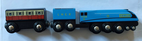 Brio wooden train - lner, 4468