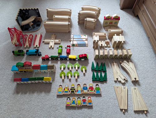 Huge wooden brio - big, jigs