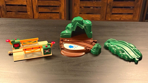 Brio wooden train - wooden, track