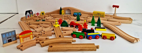 Vintage wooden train track set - train,