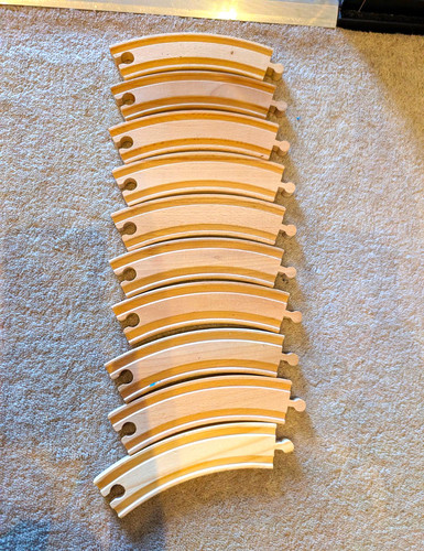 Wooden curved train - 10, track
